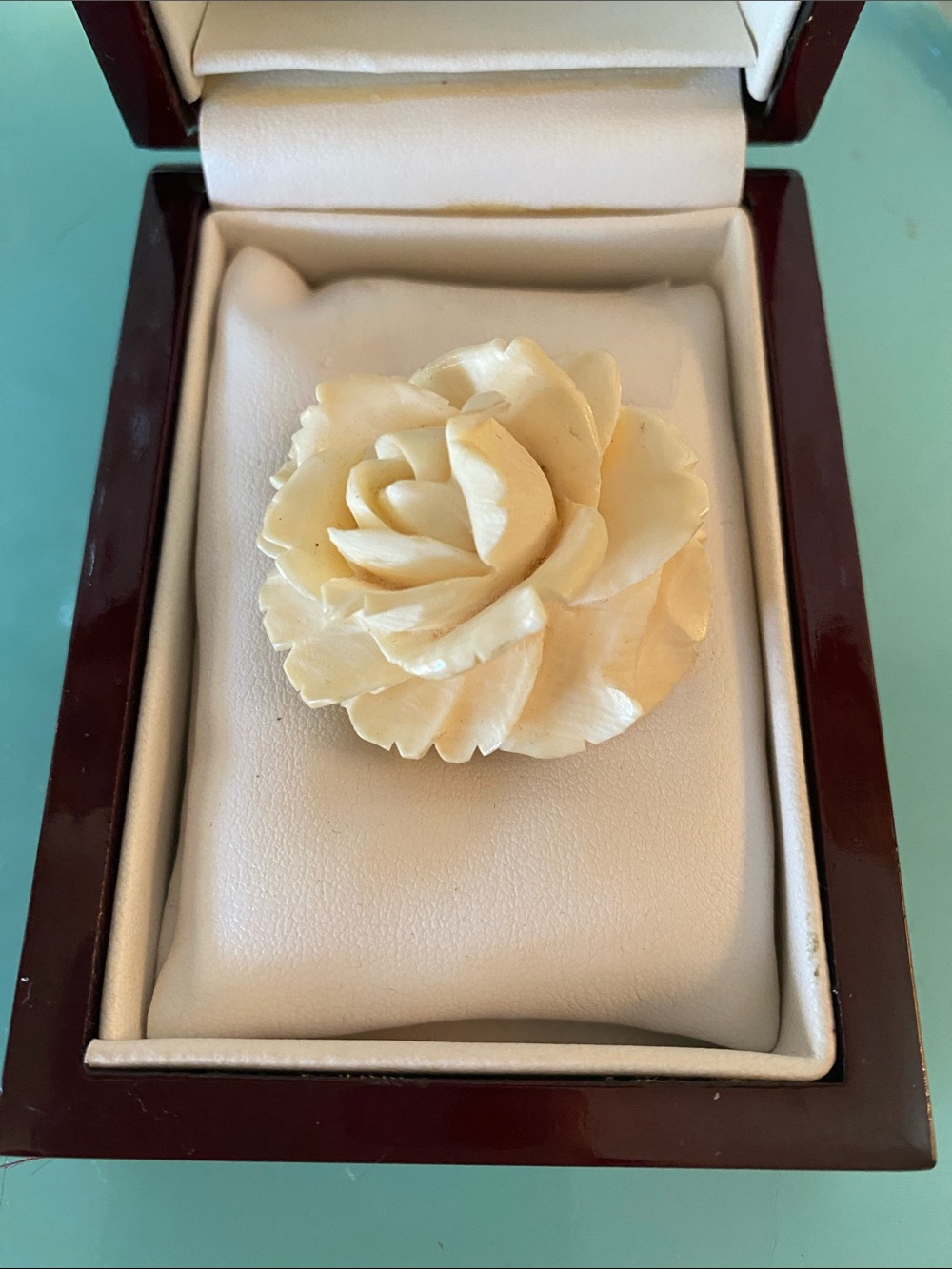 Antique Ivory Floral Rose Pin